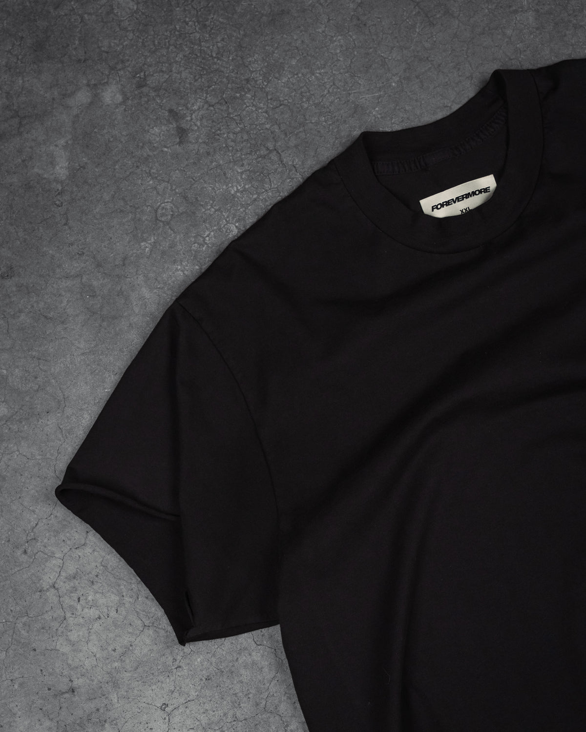 Guns Out Tee - Black