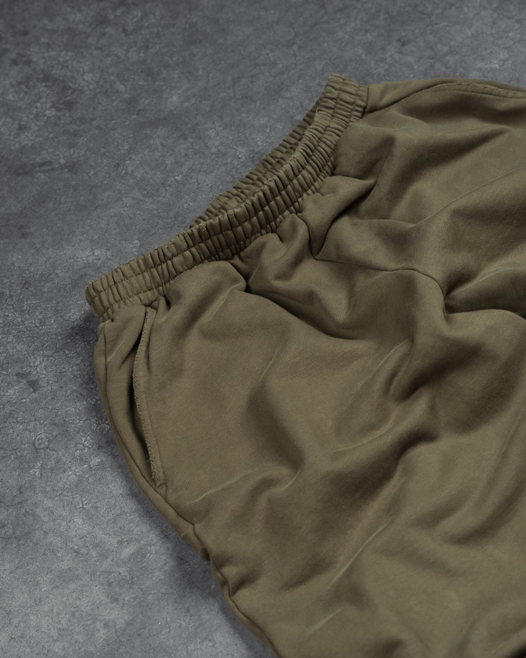 3/4 Lounge Shorts - Light Olive