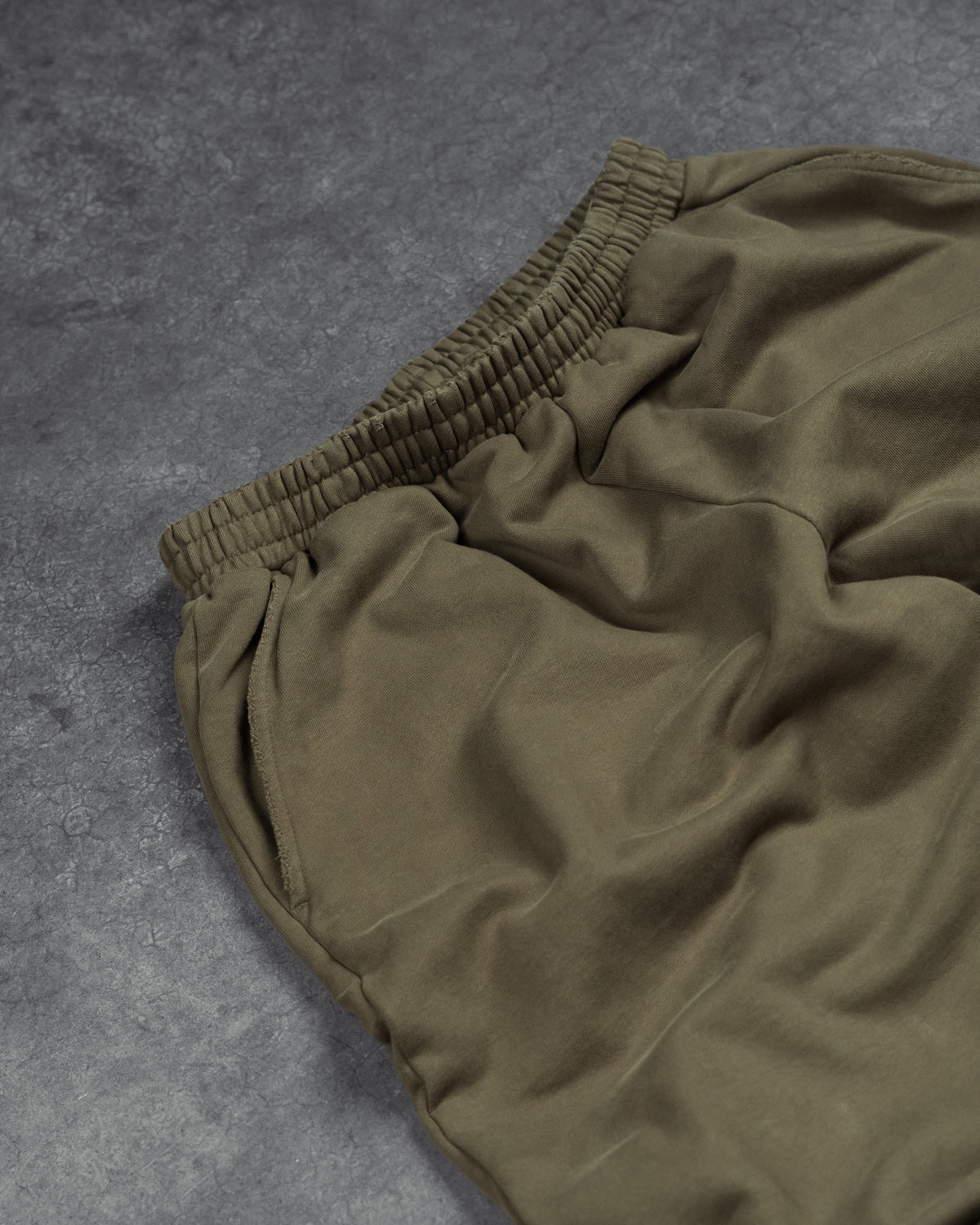 3/4 Lounge Shorts - Light Olive